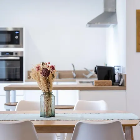 Con Jardín En El Antiguo Apartamento