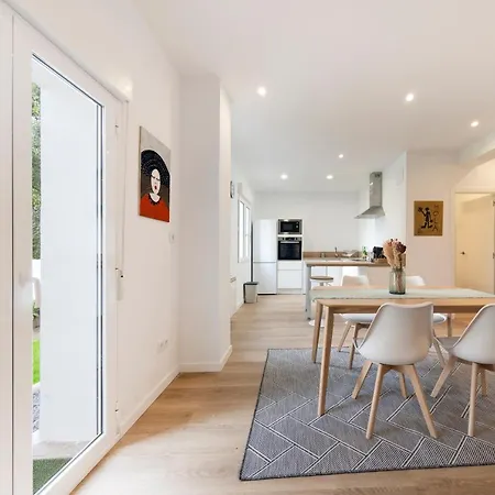 Con Jardin En El Antiguo オビエド