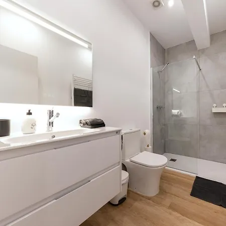 Con Jardin En El Antiguo * オビエド